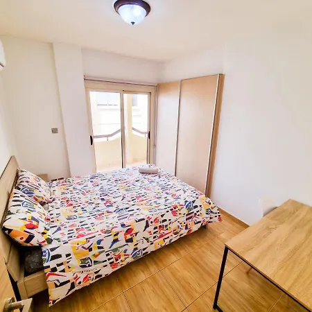 Sunbay Kwatera prywatna Larnaca